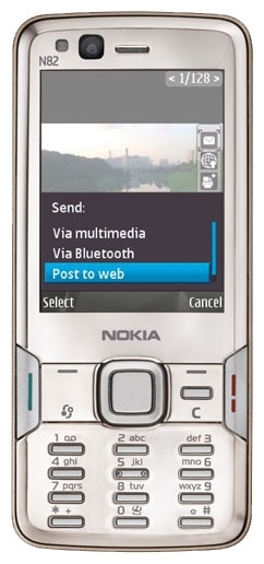 Nokia N82-1